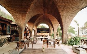 Nomade Temple Holbox